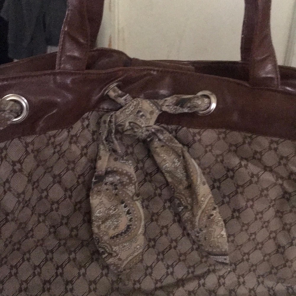 Brown paisley purse